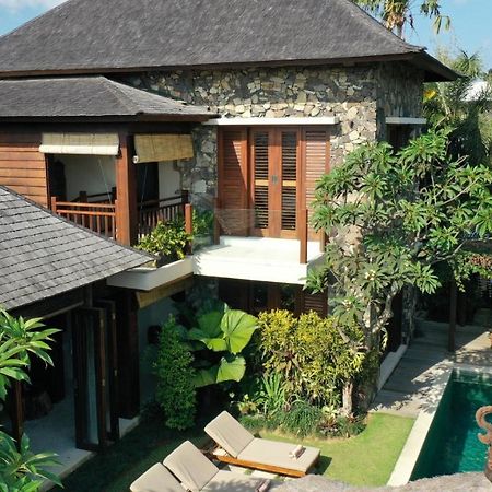 Villa Suar Drupadi Seminyak Kültér fotó